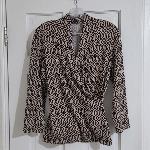 J. McLaughlin Tops - J. McLaughlin Beige and Black Geometric Drape Wrap Blouse Size S